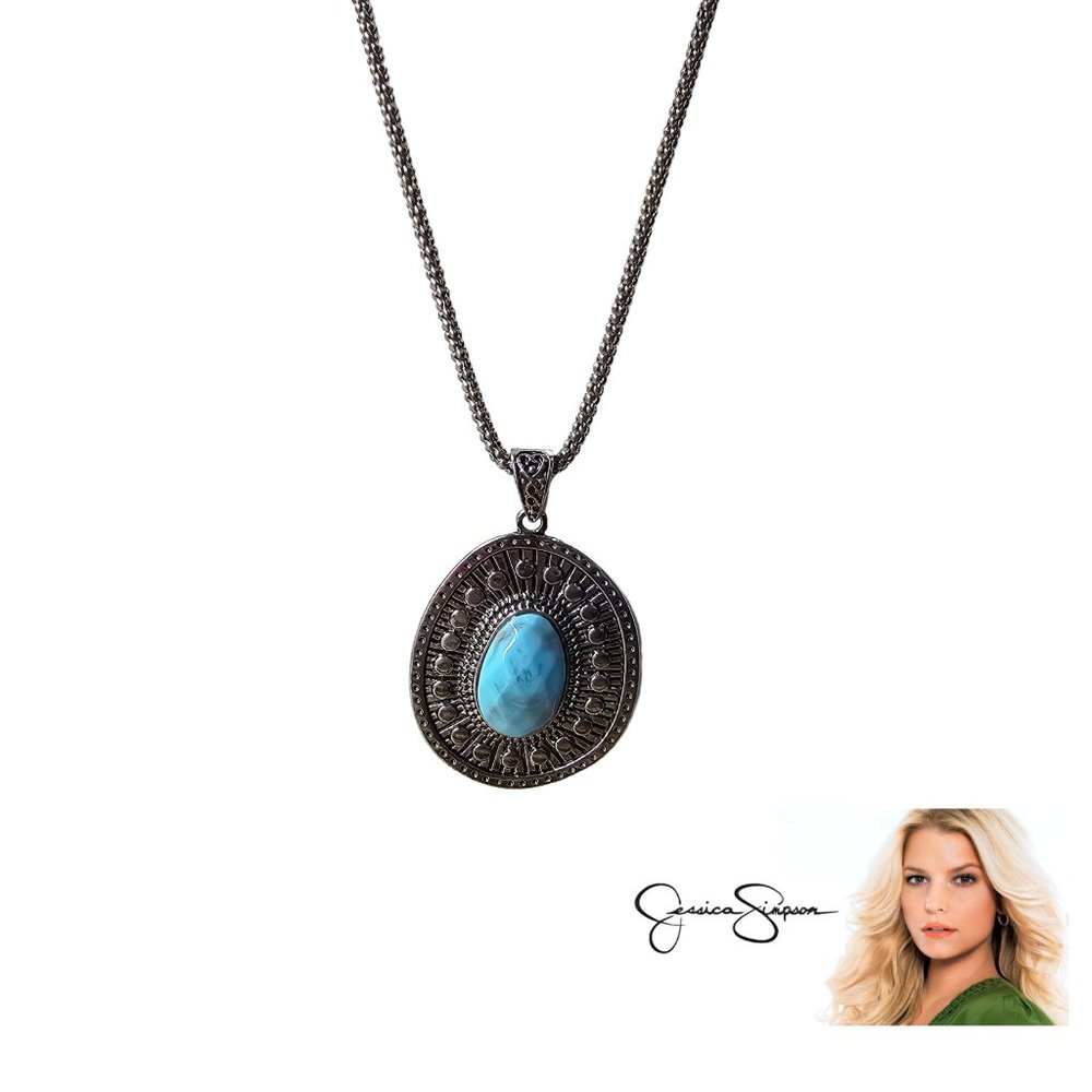 Jessica Simpson Turquoise Stone Silver Tone Medallion Oblong Statement Necklace
